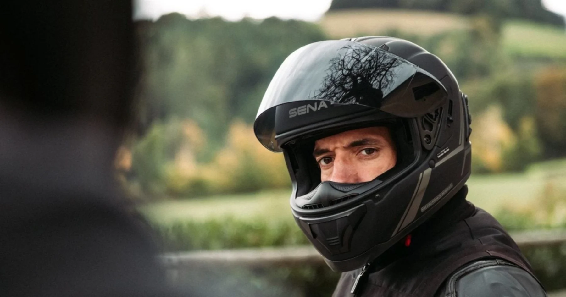 best-bluetooth-motorcycle-helmet