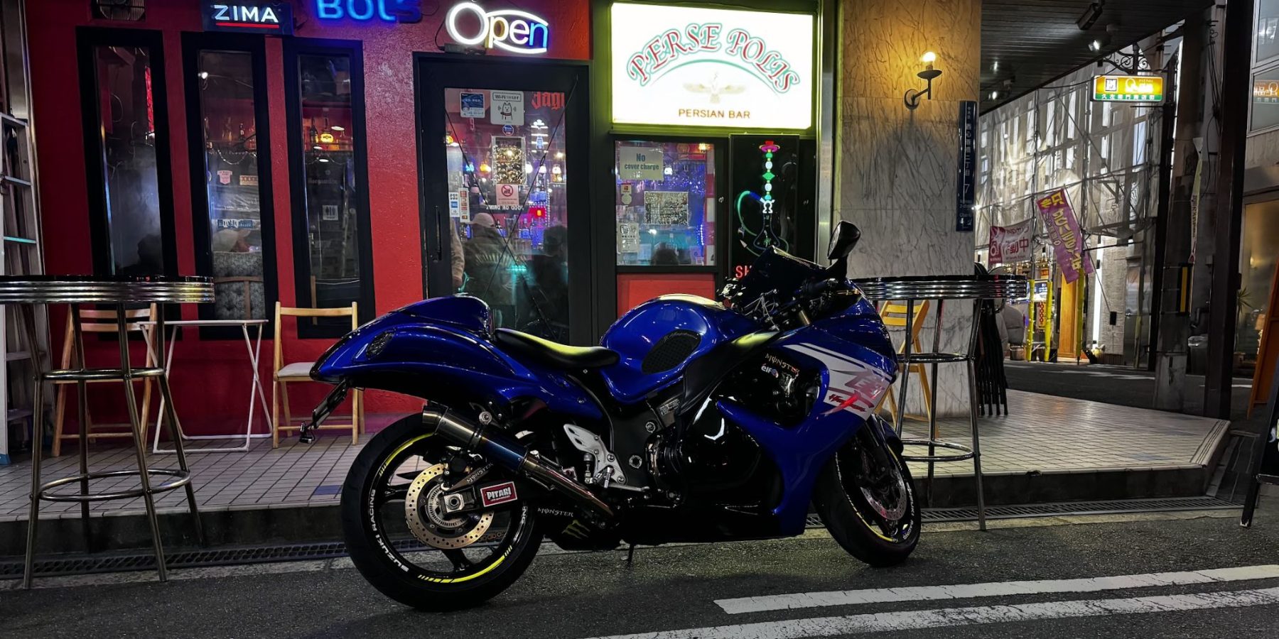 Hayabusa motorcycle in front of a bar in Osaka