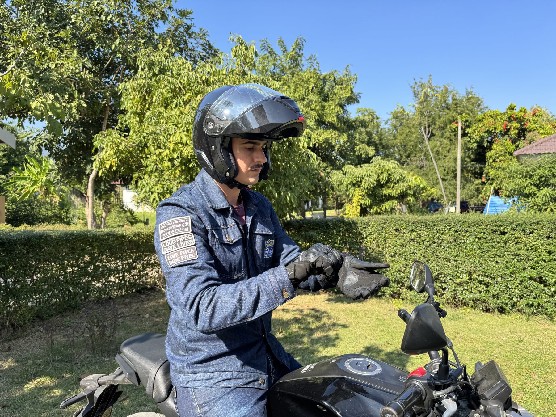 HJC i9 Best Budget Touring Comfort - Review by Evan