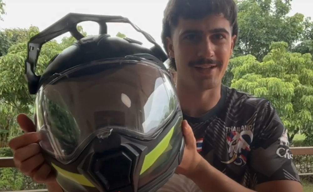 Review of the Visor