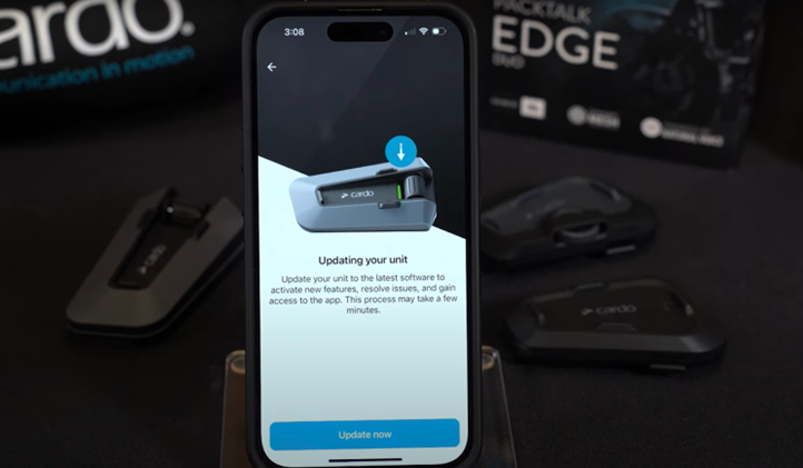 Cardo Packtalk Edge software update screen on smartphone