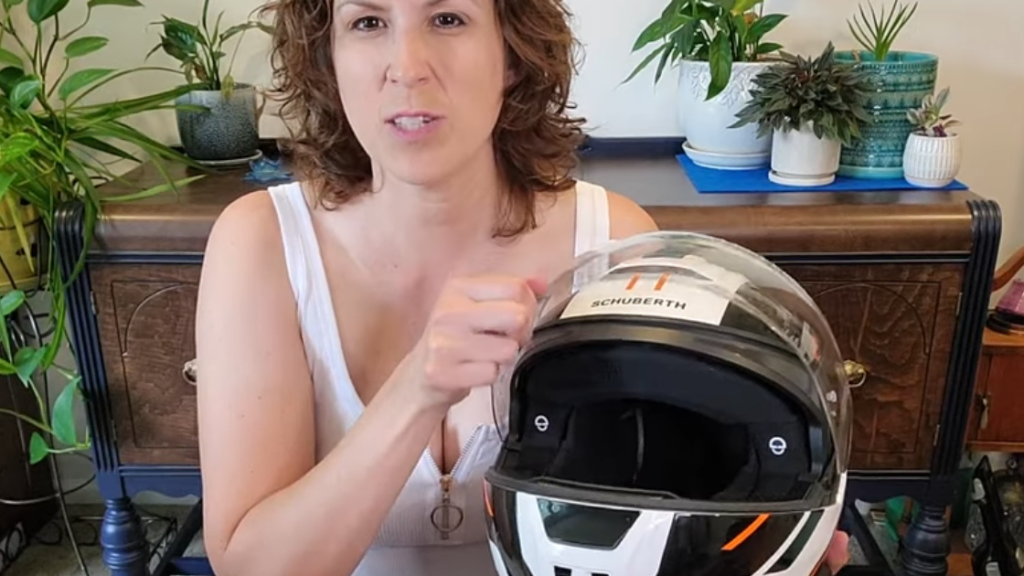 Schuberth C5 5-Month Review