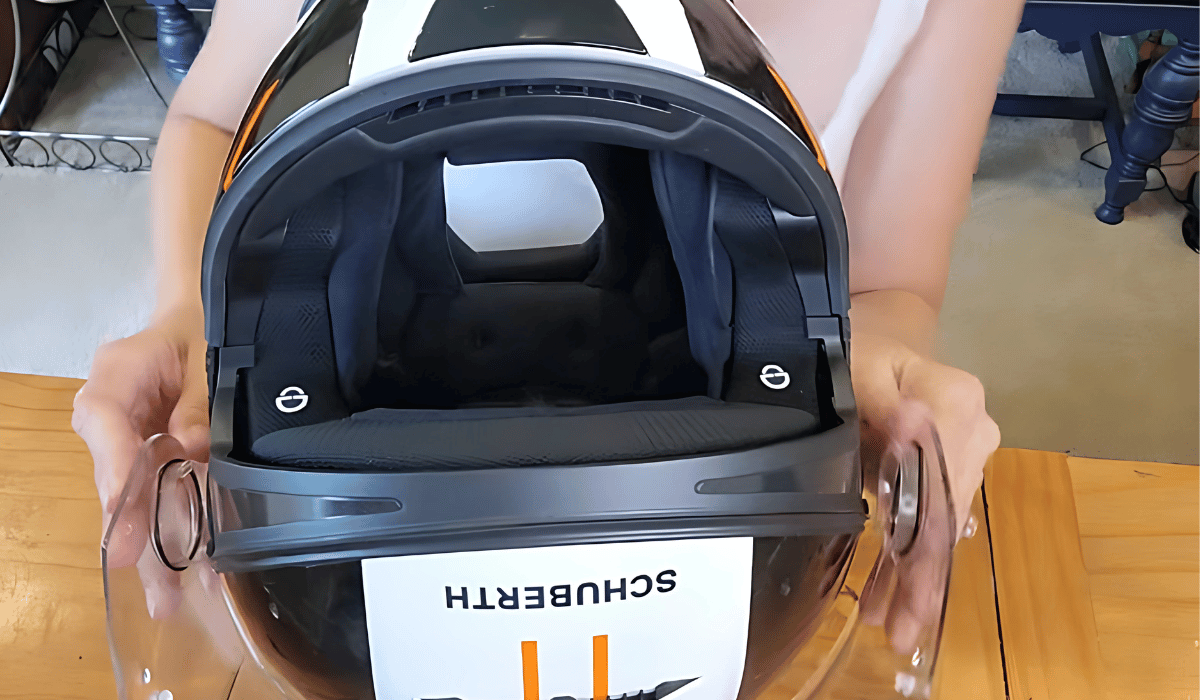 Schuberth C5 motorcycle helmet review