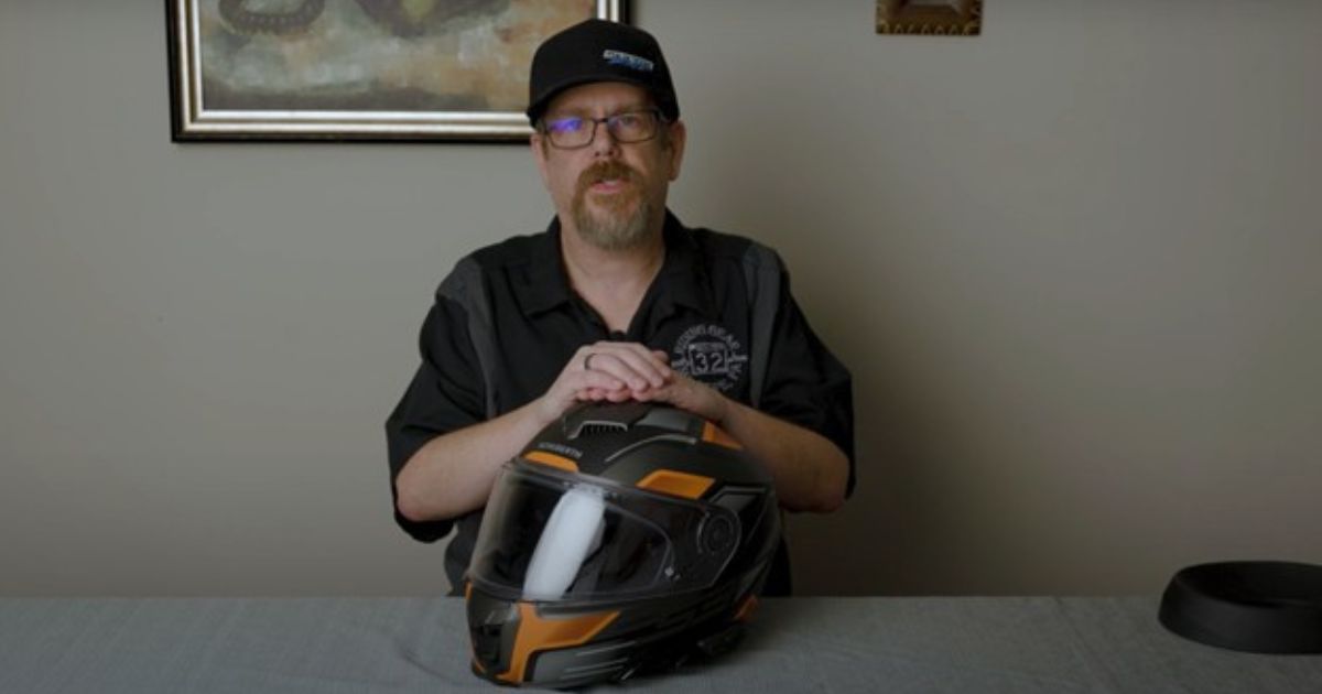 Schuberth S3 Review: Quiet, Light, Airflow & SC2 Comms