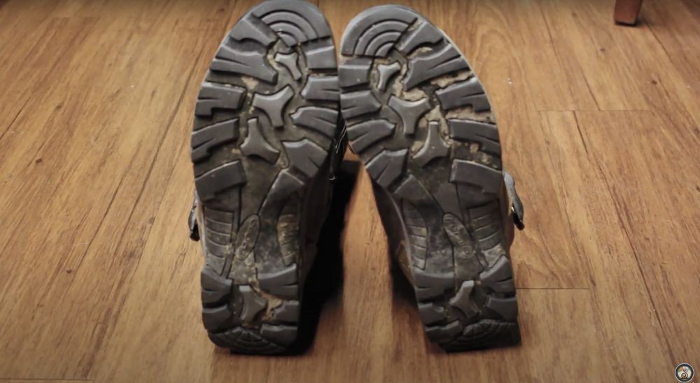 tread of his Forma Adventure Boot indoors