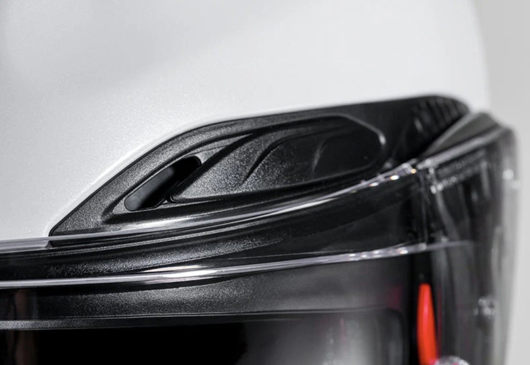 Front view of Schuberth C5 modular helmet with advanced ventilation system