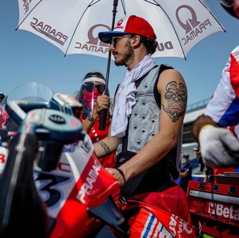 Rider wearing Alpinestars Cooling Vest to stay cool in hot weather