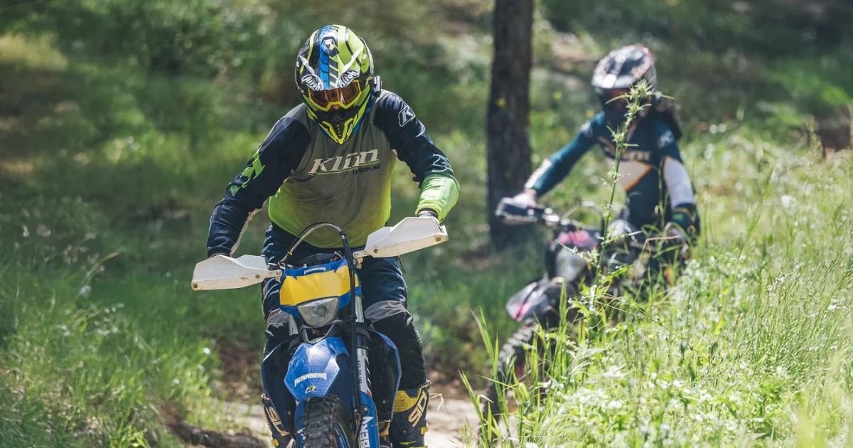 Best Cardo Communicators for Motorcycle Riders