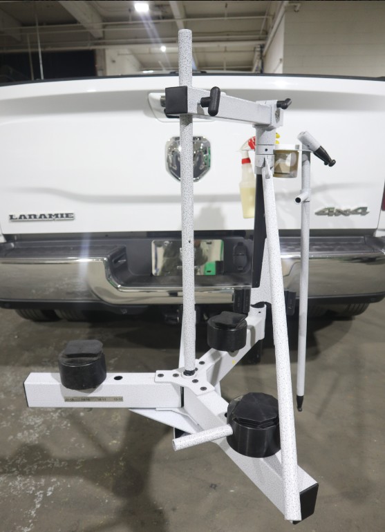 No-Mar HD Max mounted to a truck hitch for portable tire-changing setup.