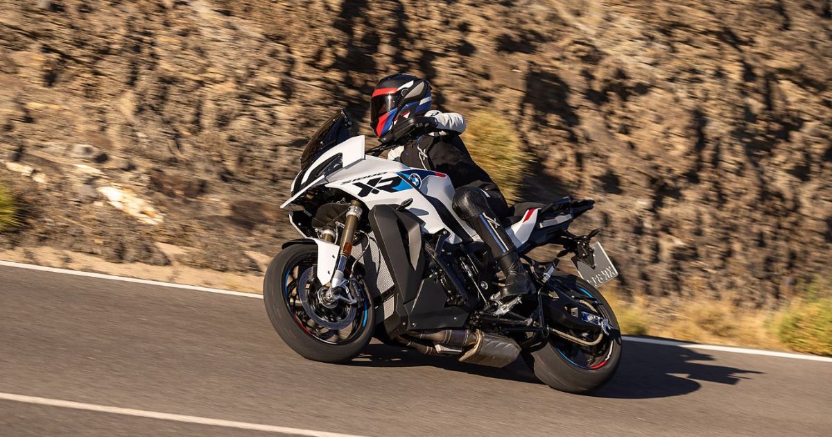 The Best Sport Touring Motorcycle Gear: What to Wear When You Want Speed and Comfort
